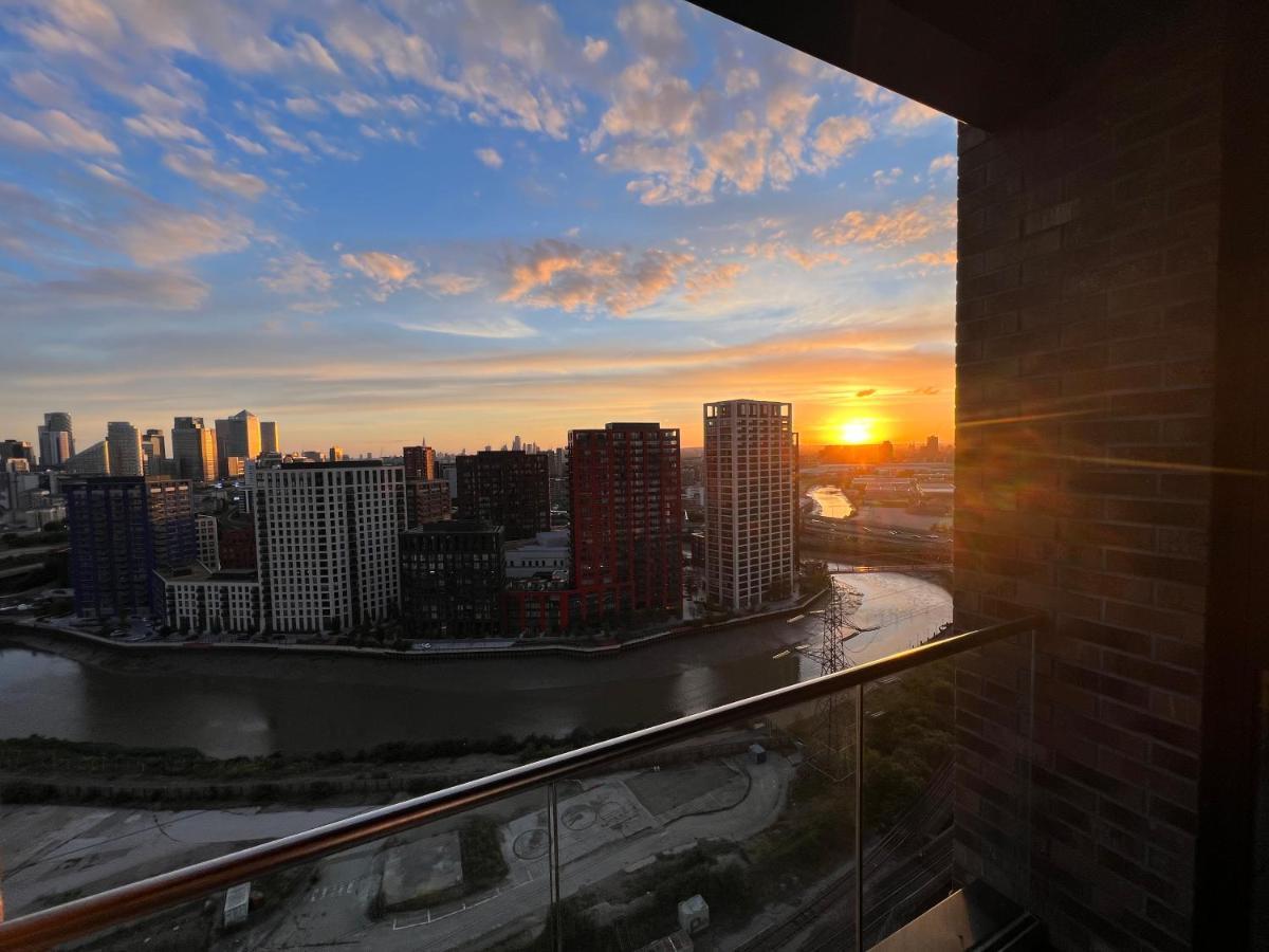 Ac Luxe Penthouse With Free Parking Apartment London Exterior photo
