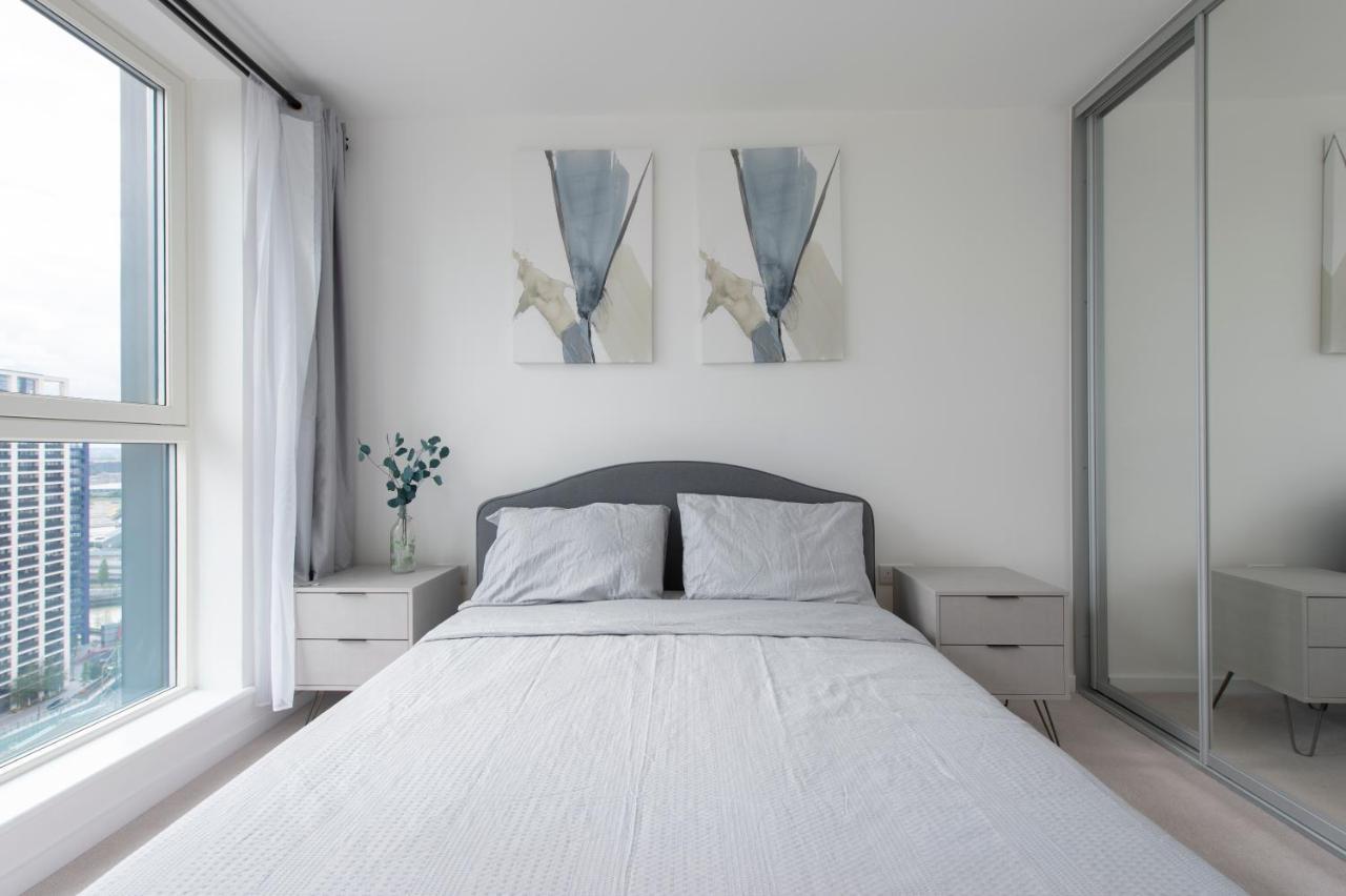 Ac Luxe Penthouse With Free Parking Apartment London Exterior photo